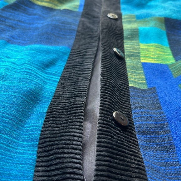 Vintage Corduroy Cardigan Jacket with Blue and Green shades and Pockets - Picture 16 of 17